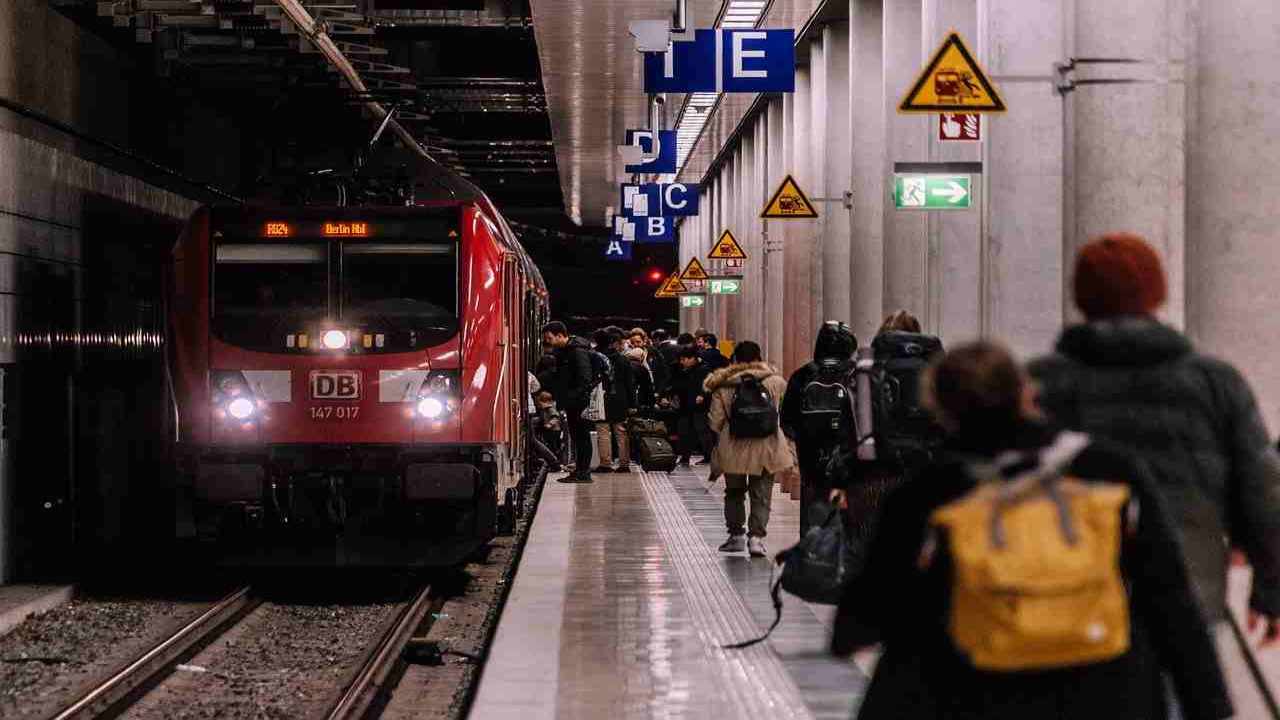 Viaggiare in treno di notte 