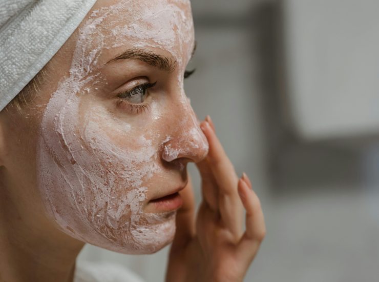 Maschera viso per esfoliare