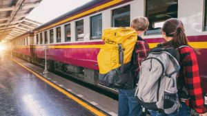 Viaggiatori in treno